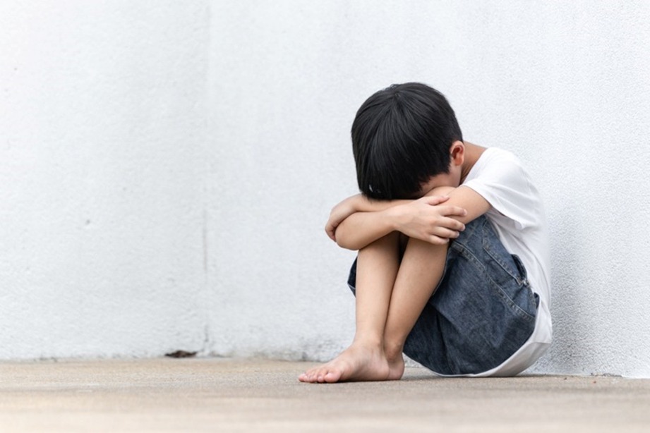 Morena, propone iniciativa con penas más severas contra abuso infantil en el Estado de México.