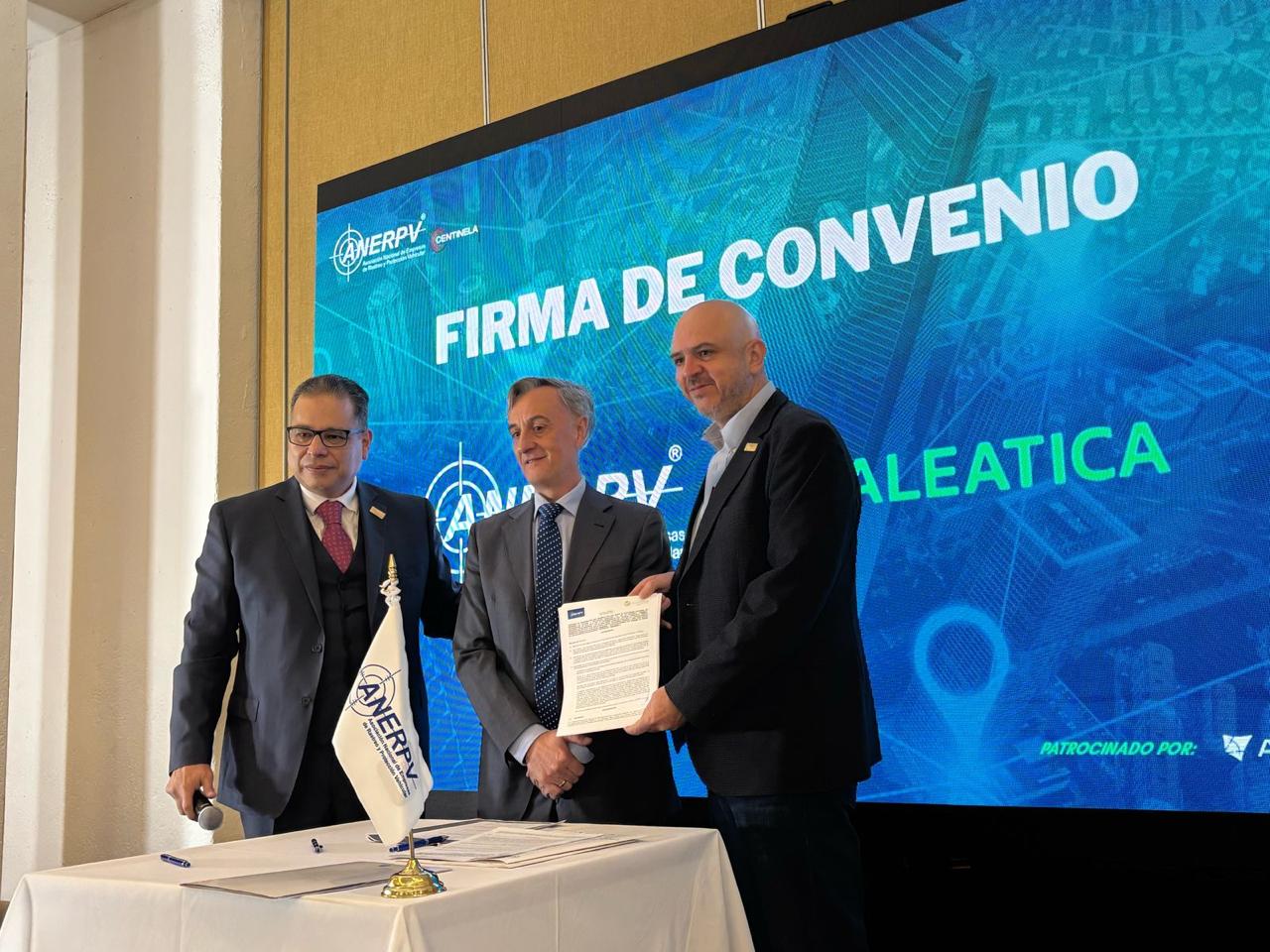 Aleatica y la ANERPV firman un convenio de colaboración para fortalecer la seguridad en las carreteras mediante el uso de tecnología e intercambio de información en tiempo real.