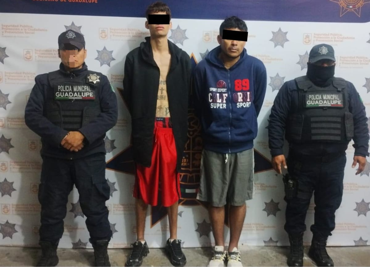 Padre e hijo fueron puestos a disposición del Ministerio Público por delitos contra la salud.
