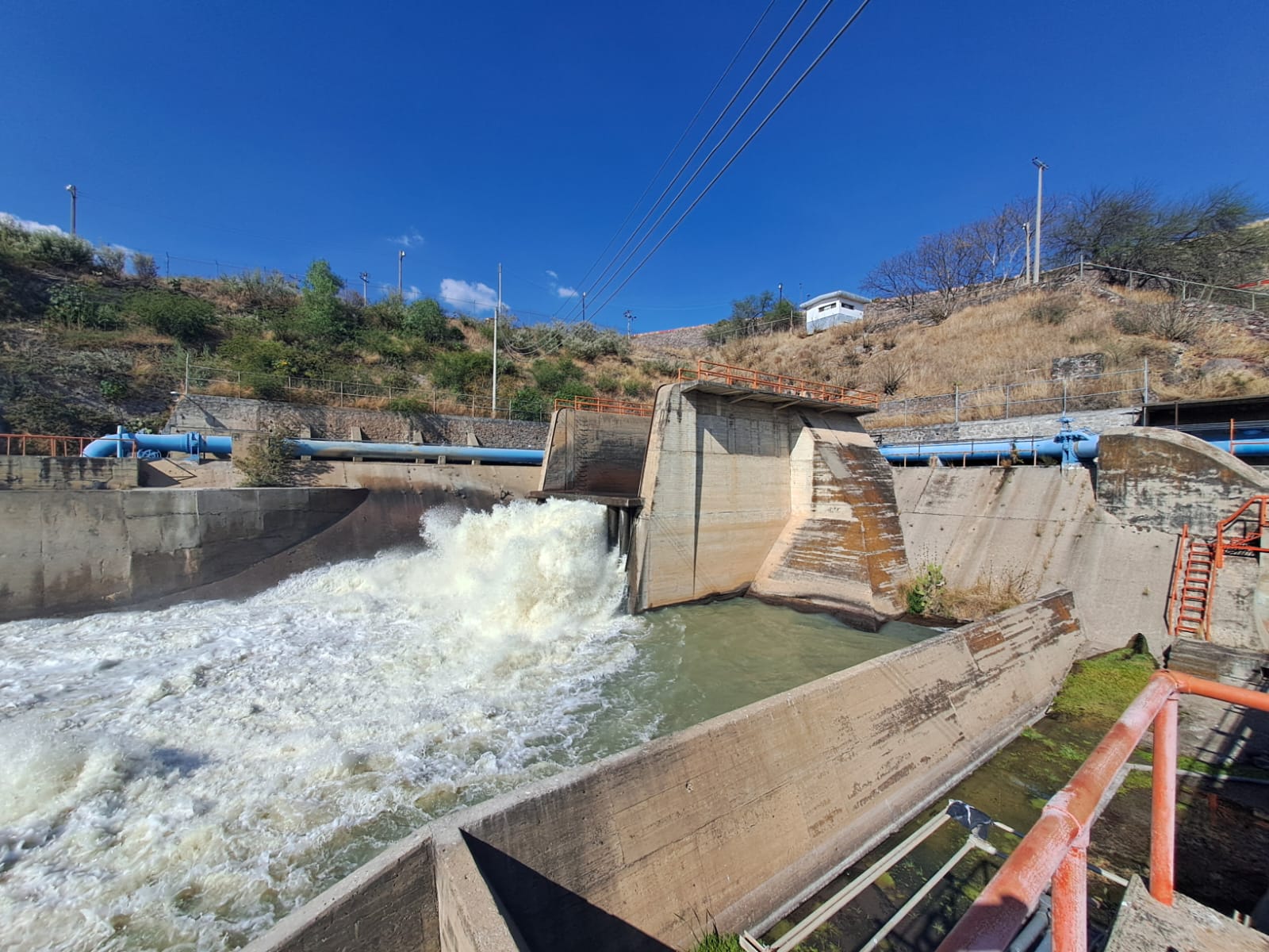 Con tecnificación y obras de infraestructura, Conagua y gobierno estatal, fortalecen el campo guanajuatense con infraestructura.
