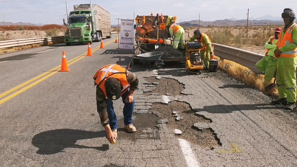 Se han utilizado 181 mil 200 toneladas de mezcla asfáltica en una superficie de un millón 125 mil 400 metros cuadrados.