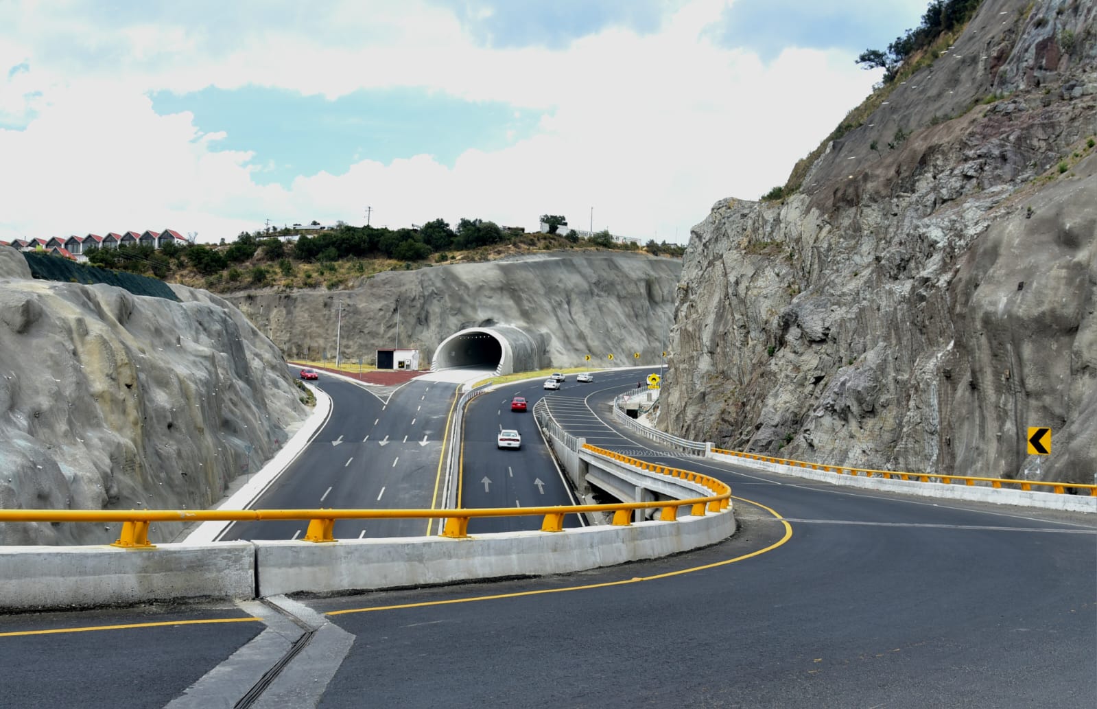 Es la obra de infraestructura más importante para Hidalgo en los últimos años: Pablo Octavio Olvera Sánchez, director general del Centro SICT-Hidalgo.