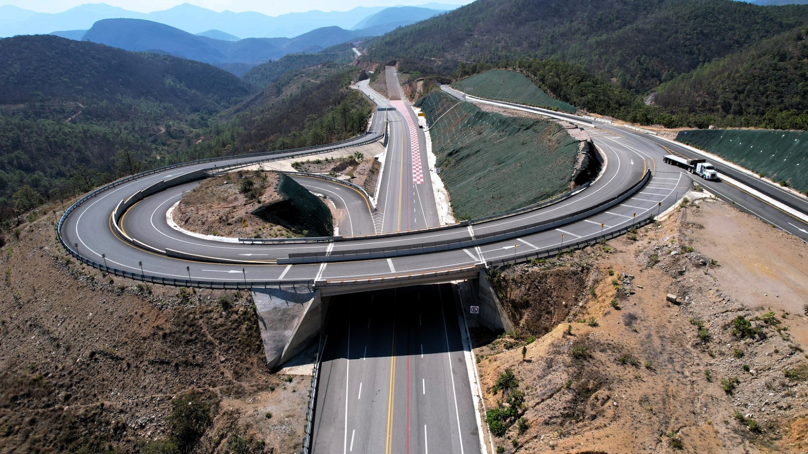 Crece infraestructur carretera