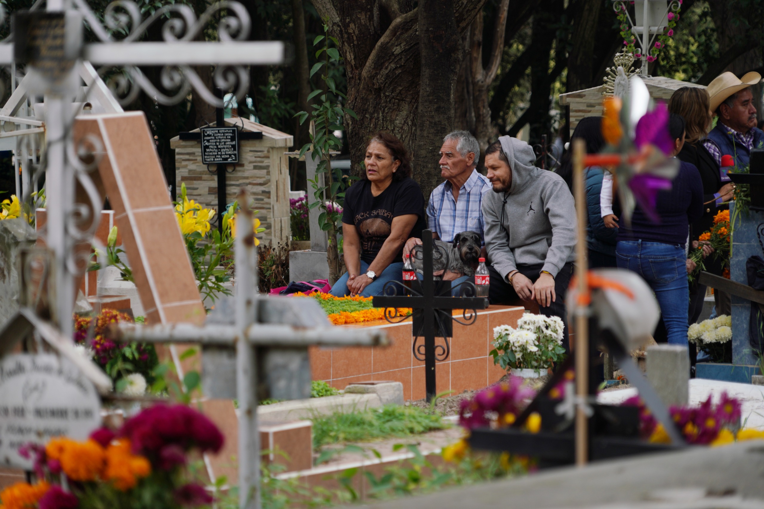 10 de mayo en el panteón.MH