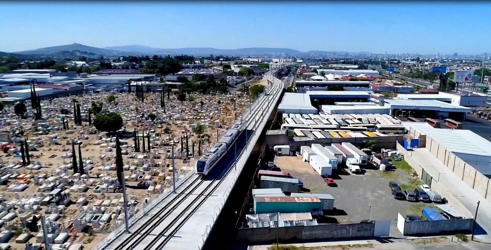 Conectará con transporte de 4 estados tren México-Querétaro