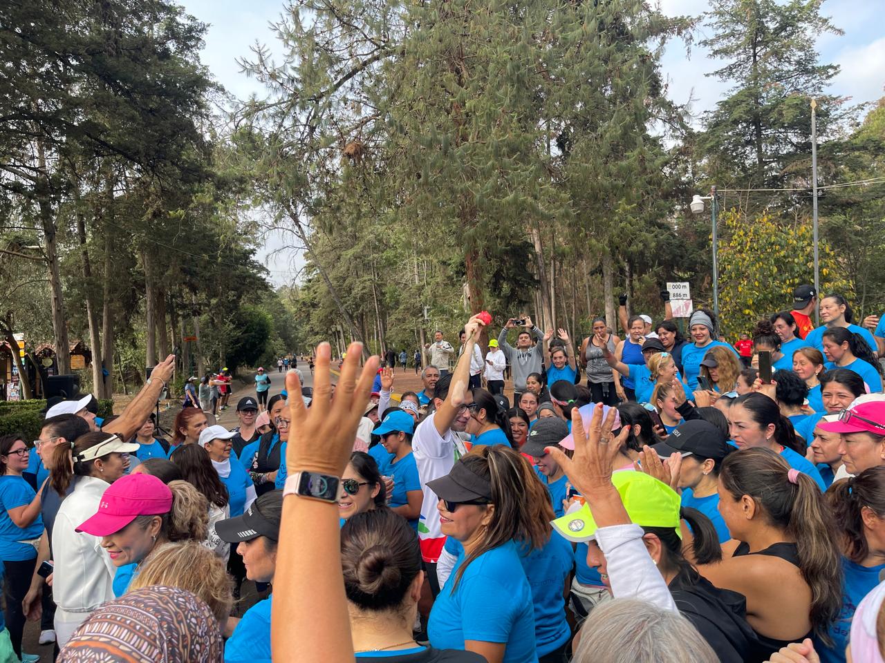 Corredores de Tlalpan celebran día de la mdre