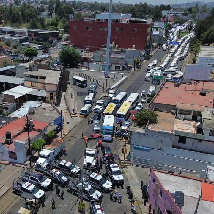 Cos vial en Tlaxcala por transportistas