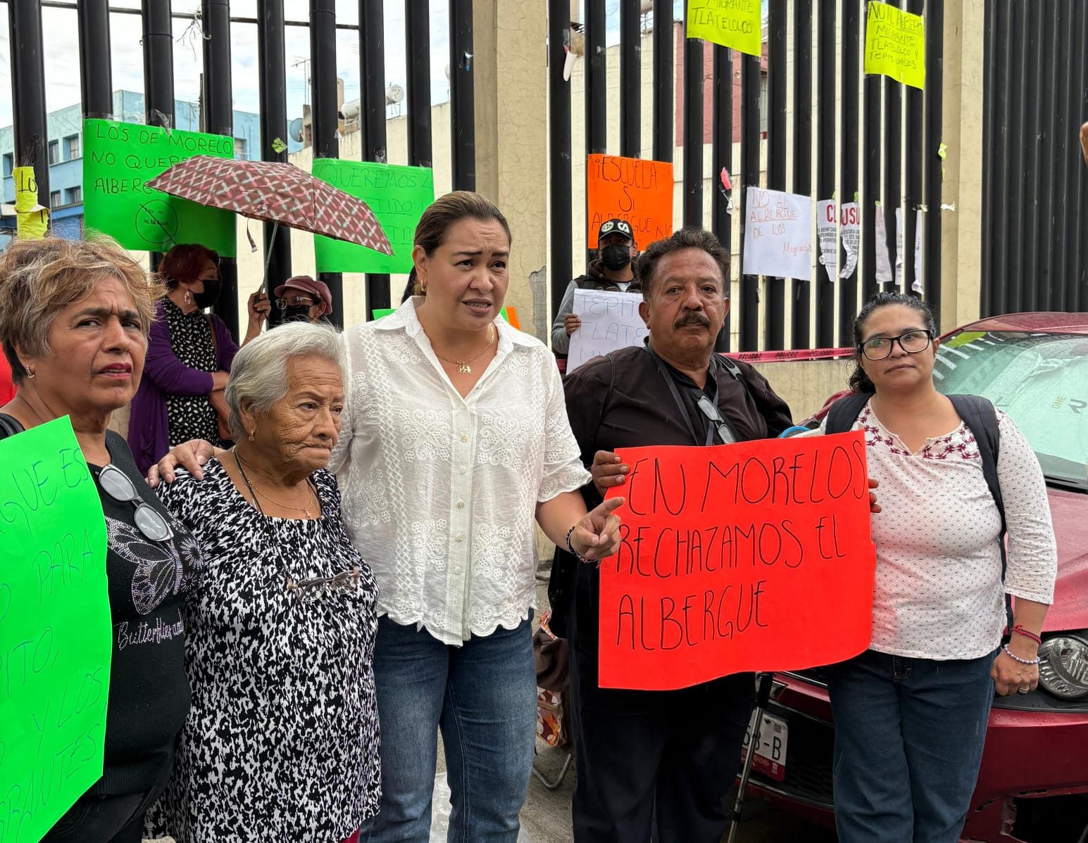 Defienden escuela de homeopatia