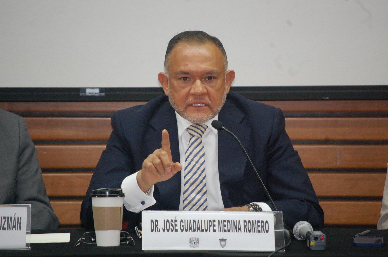 Insuficiente mano dura de Trump contra trafico de armas: Medina Romero: JOSÉ MEDINA ROMERO