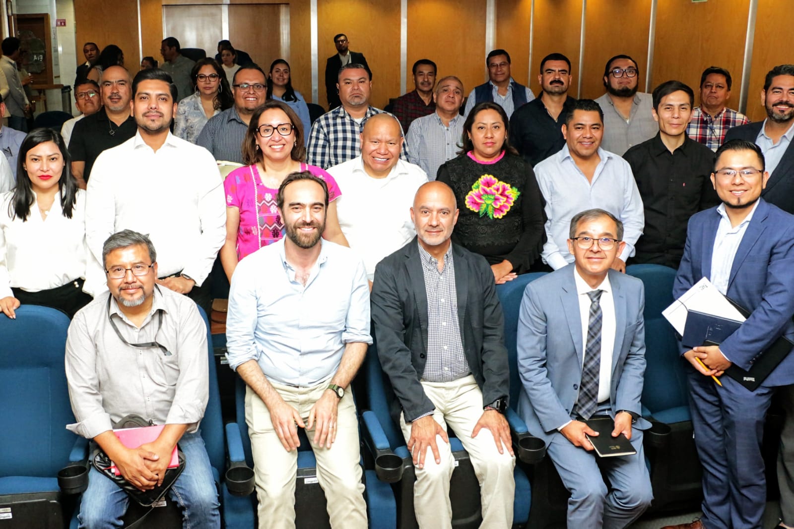 Titular de la SICT y ediles evaluaron proyectos de movilidad