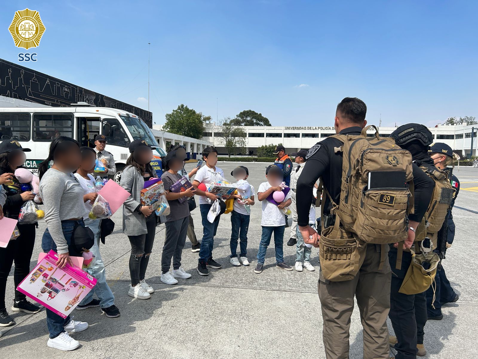 Fueron policía por un día