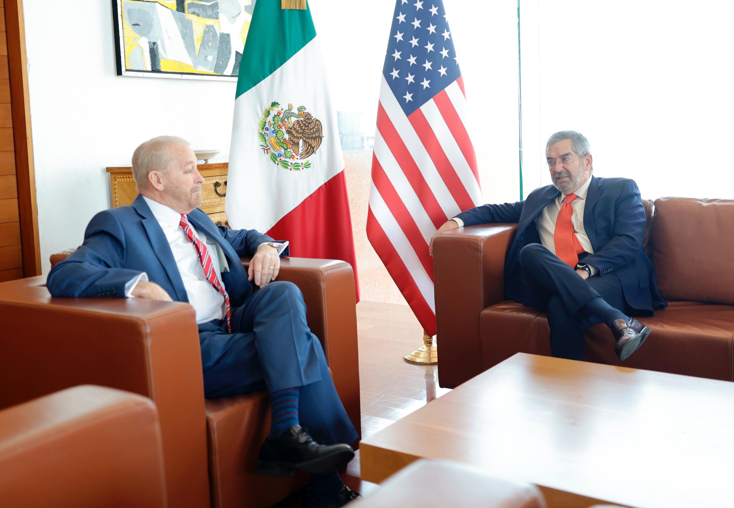 Juan Ramón de la Fuente sostuvo una reunión con el embajador designado de Estados Unidos en México, Ronald Johnson