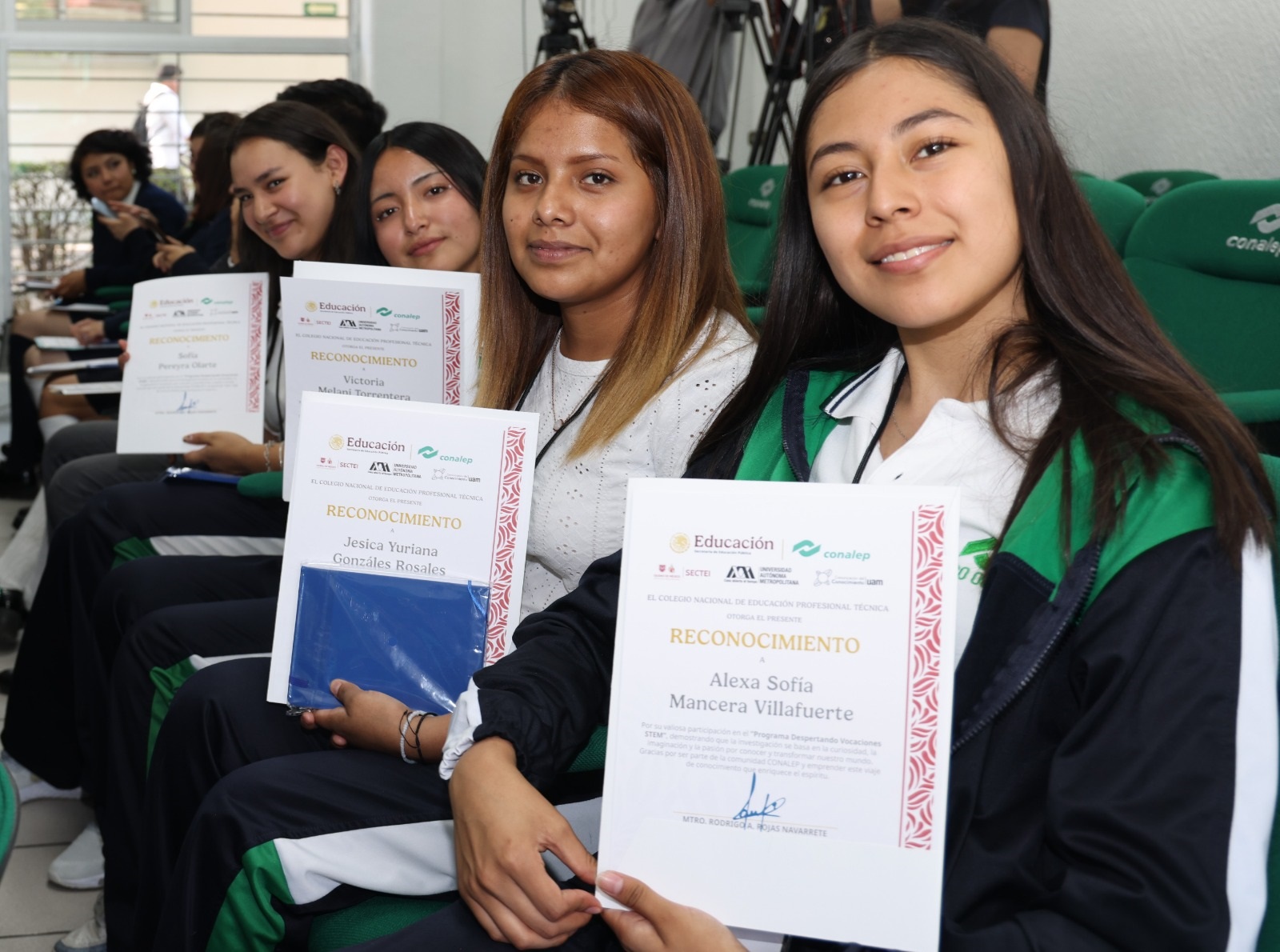 Participación activa de mujeres en disciplinas STEM posibilita equidad, movilidad social y desarrollo justo
