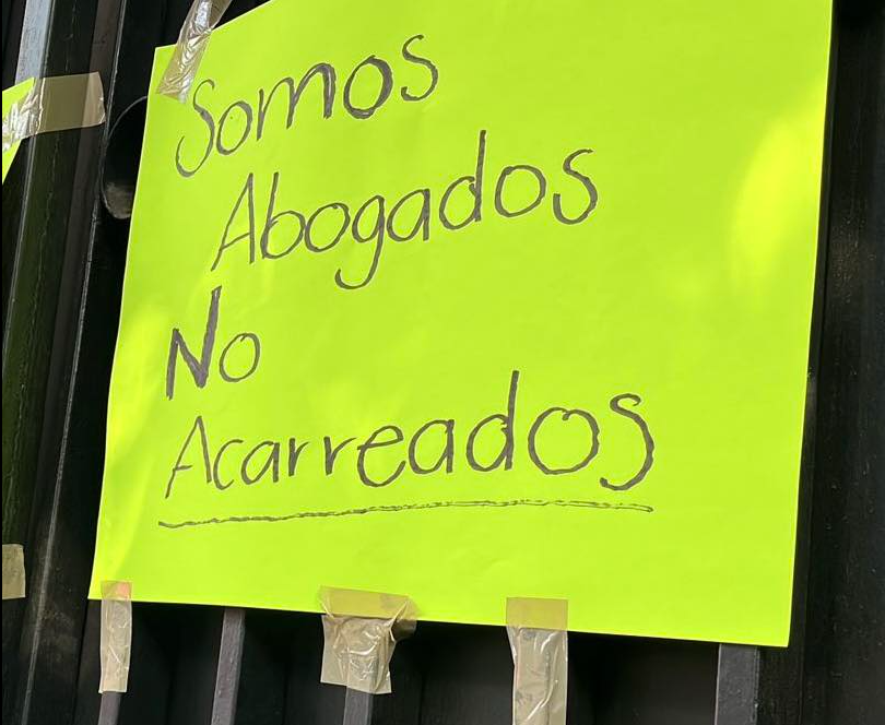 Paro en los juzgados de lo familiar en avenida Juárez