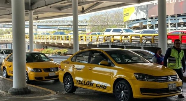 Taxis del AICM en contra de APP en mundial de futbol