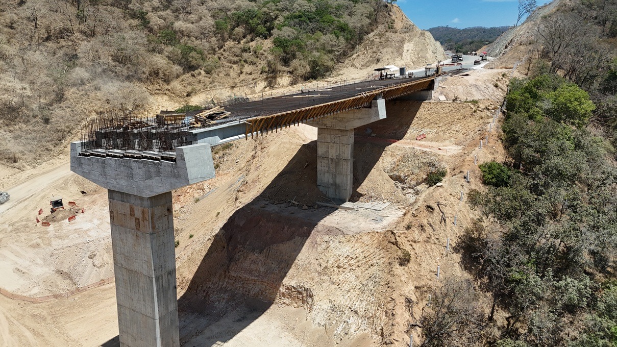 Casi terminada la autopista Tepic-Compostela dice SICT