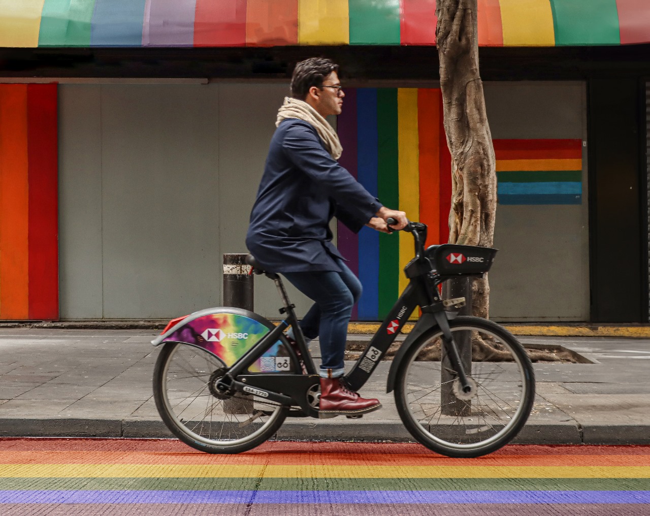 Interviene Ecobici estación y 1000 unidades en conmemoración al Orgullo LGBTTTIQAP+