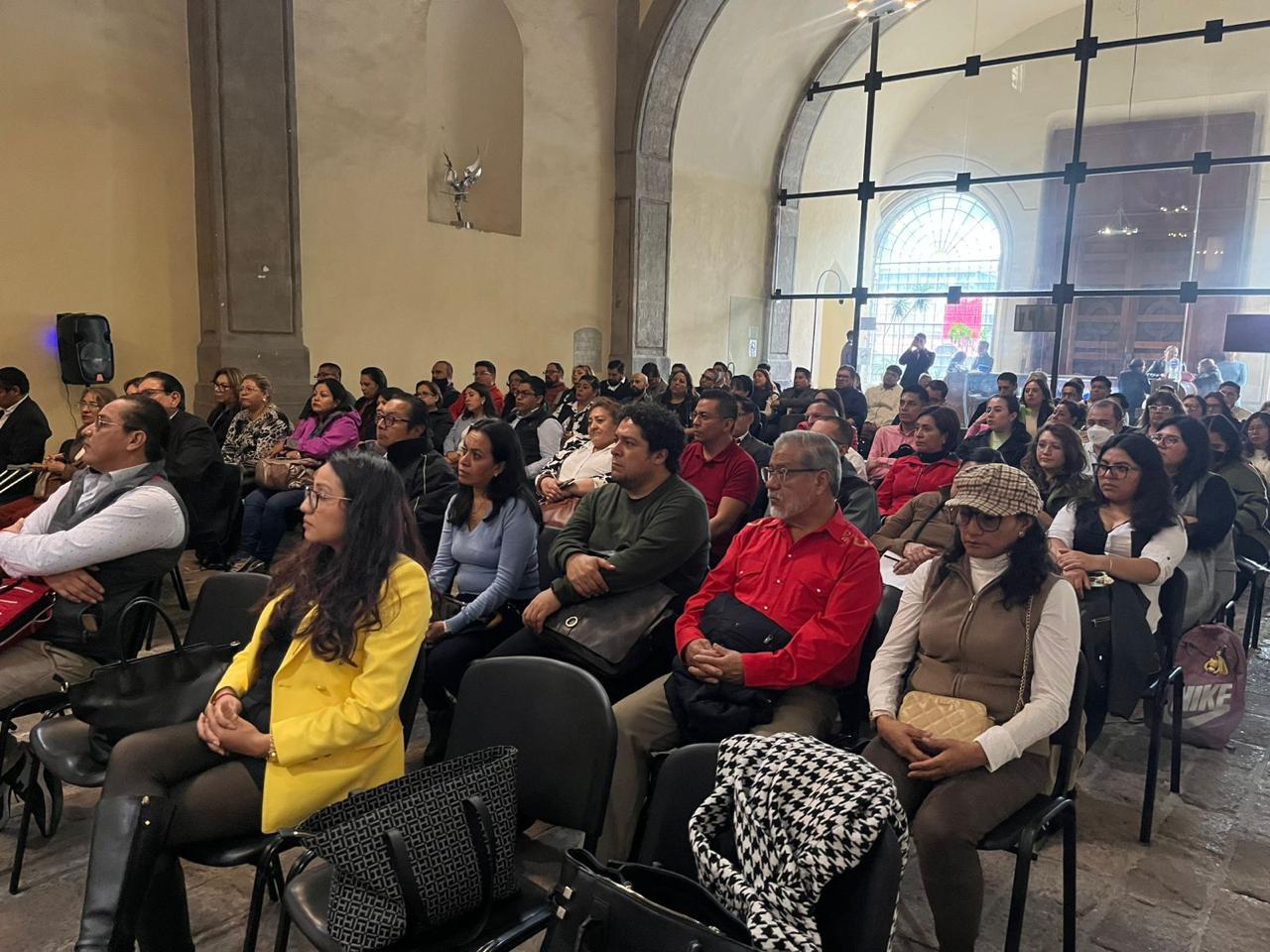 Busca Dirección de Servicios Legales de la CDMX capacitar a defensores públicos