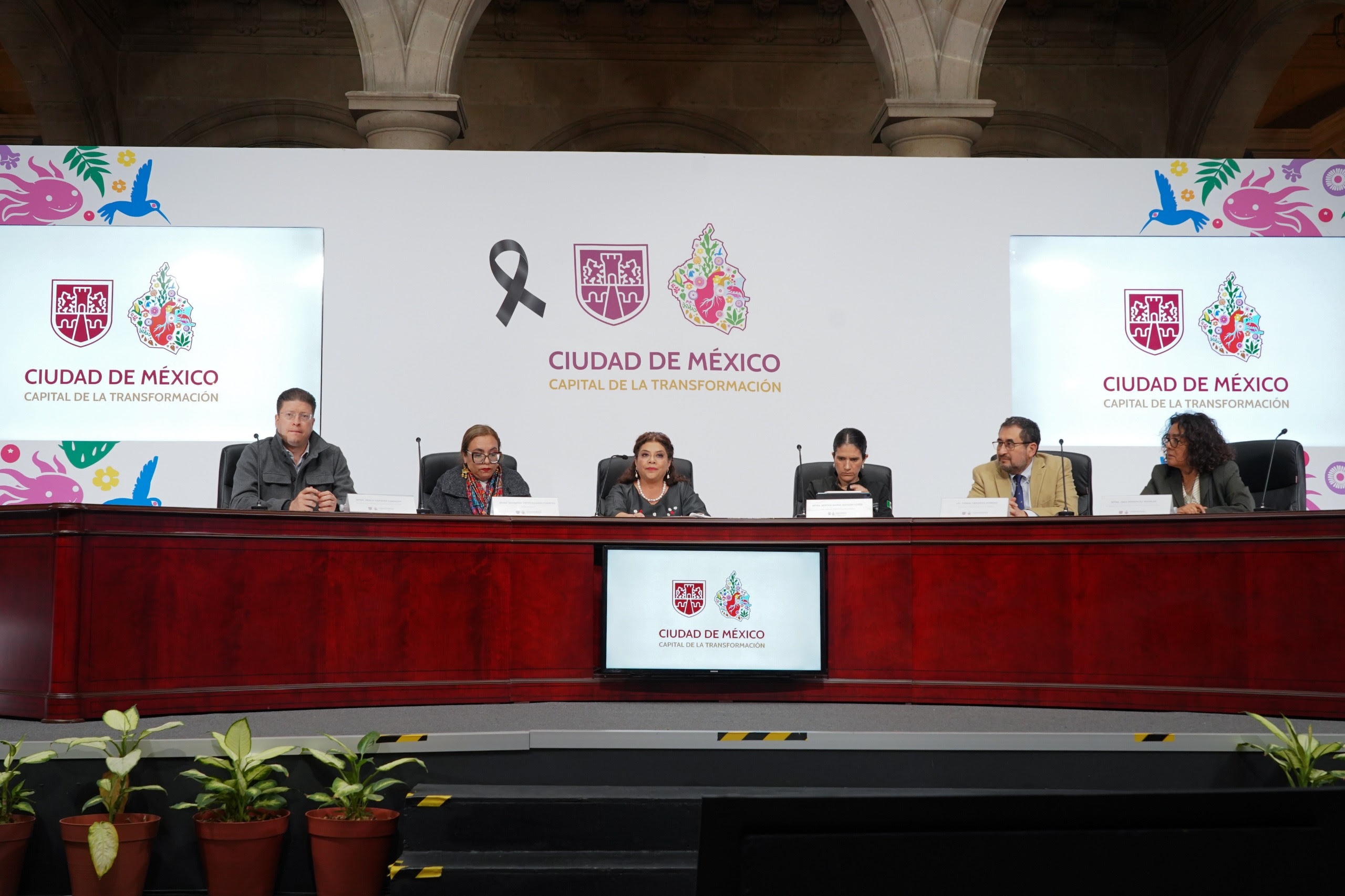 Presenta jefa de gobierno iniciativa para sancionar a franeleros