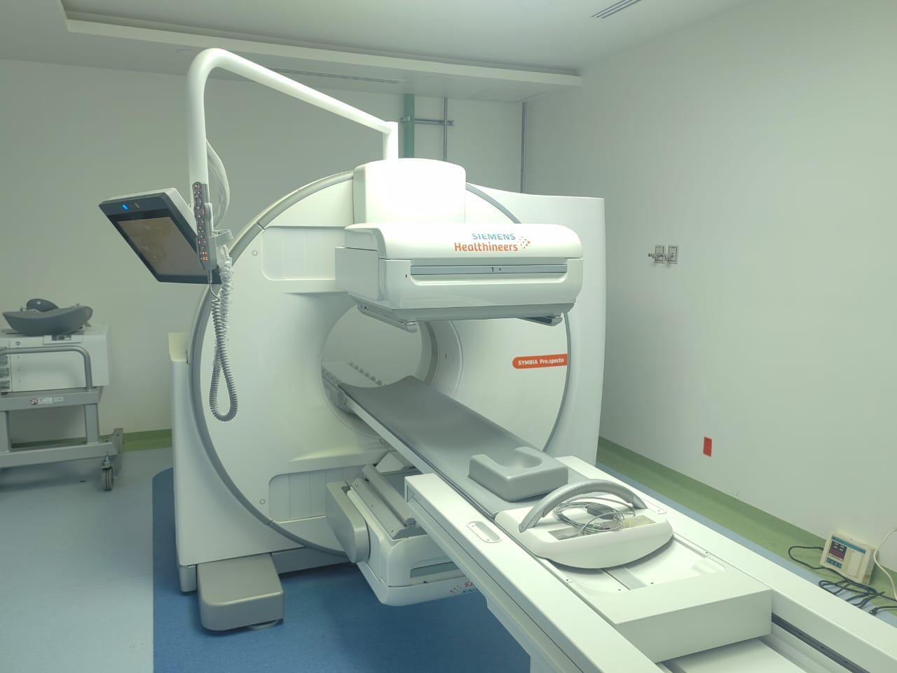 Primer tomógrafo de tecnología médica nuclear en América Latina