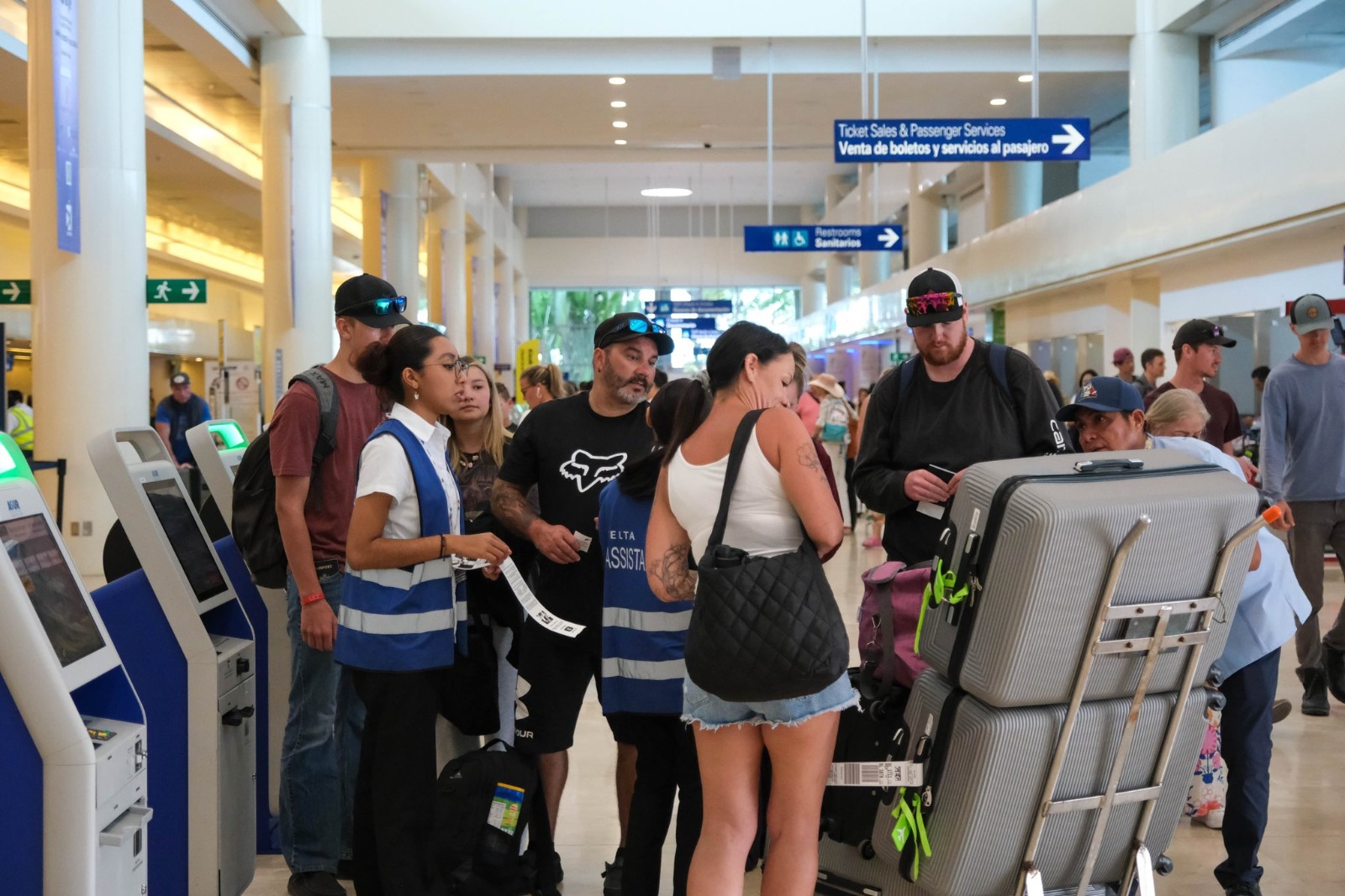 México ha recibido 9 millones 359 mil turistas internacionales vía aérea en 2025