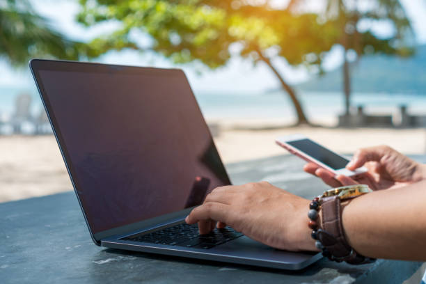 Estafas digitales se disparan durante las vacaciones de verano en México