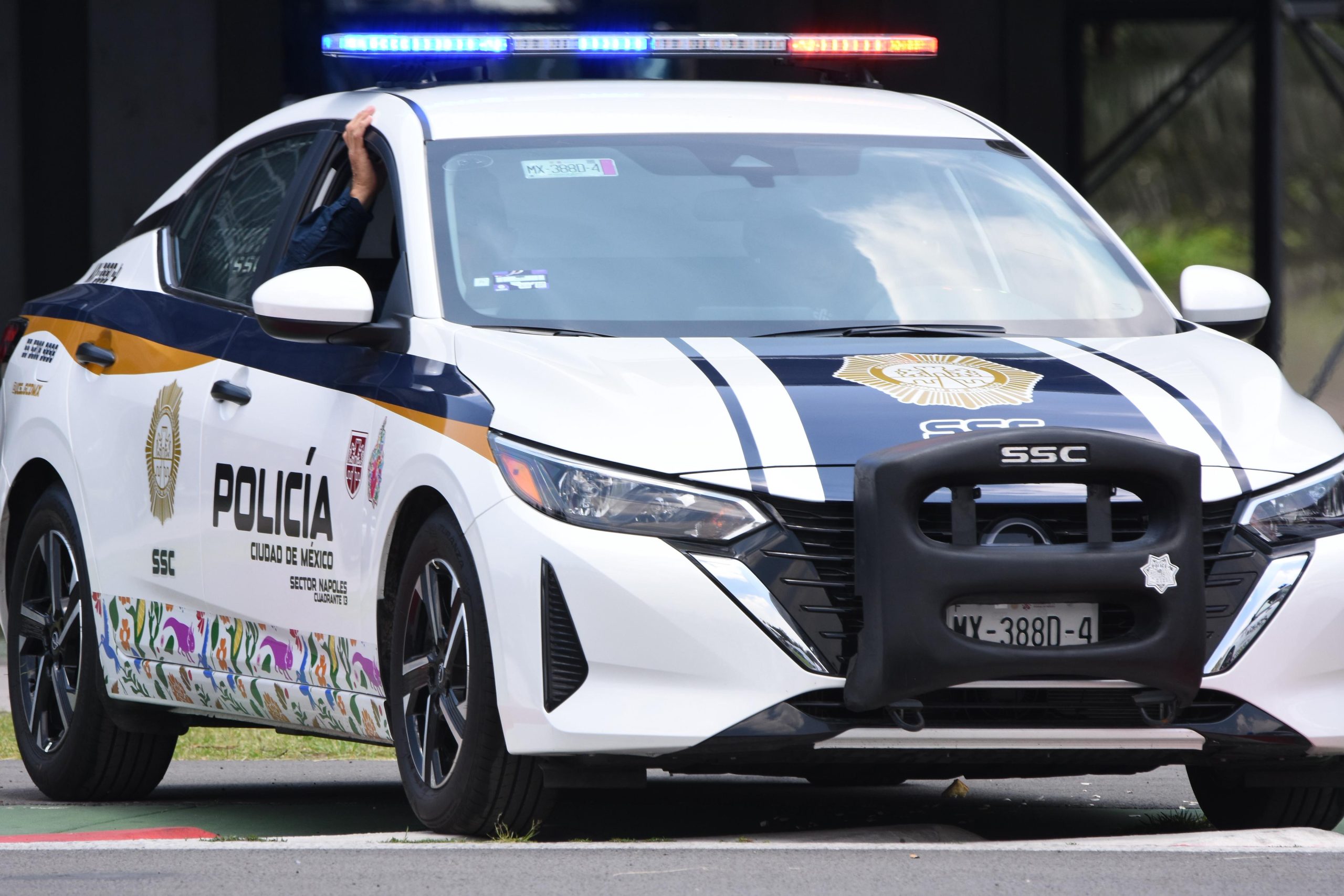 Entrega la SSC 3,500 patrullas para mejorar estrategia de seguridad