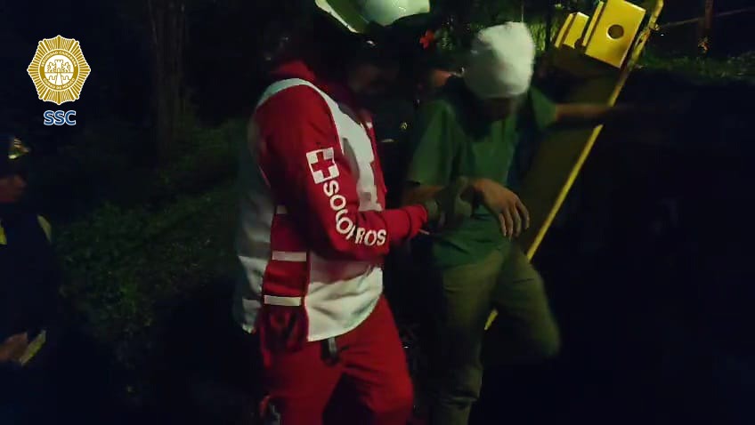 Llamada por celular clave para rescate de jóvenes caídos a barranco