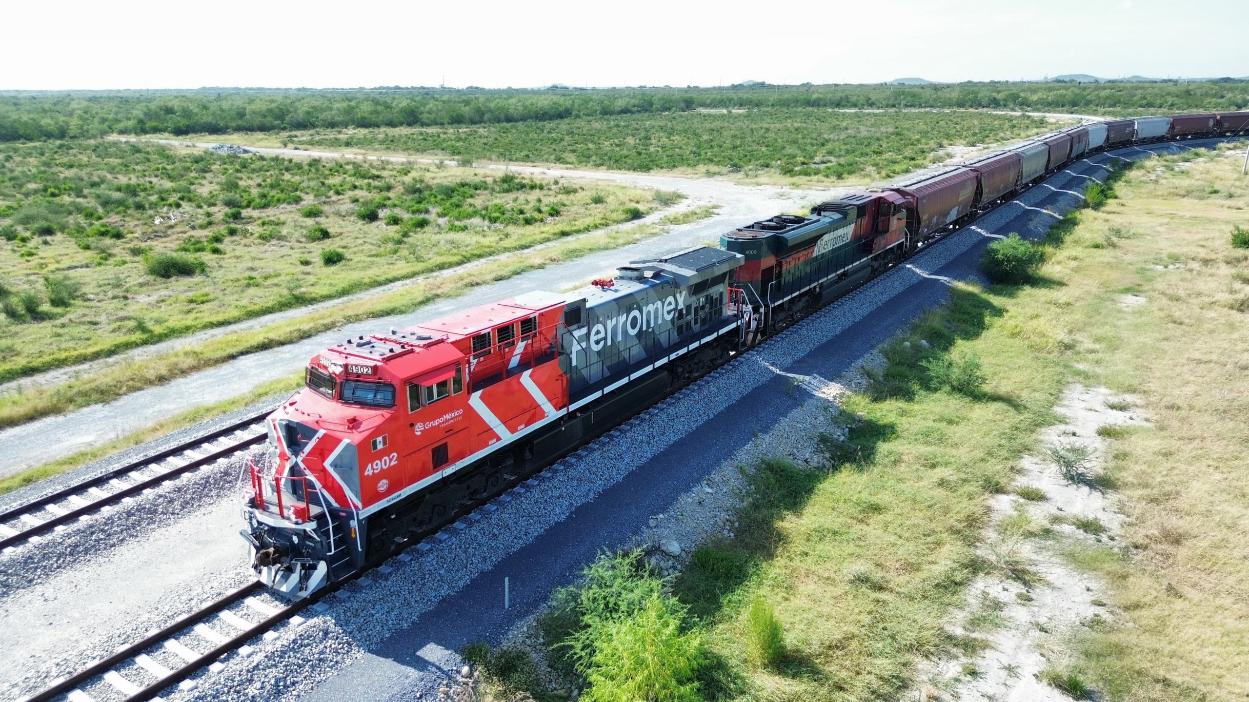 Ferromex y Bartlett innovan en el movimiento de carga ferroviaria en la nueva terminal agrícola en Pesquería, NL