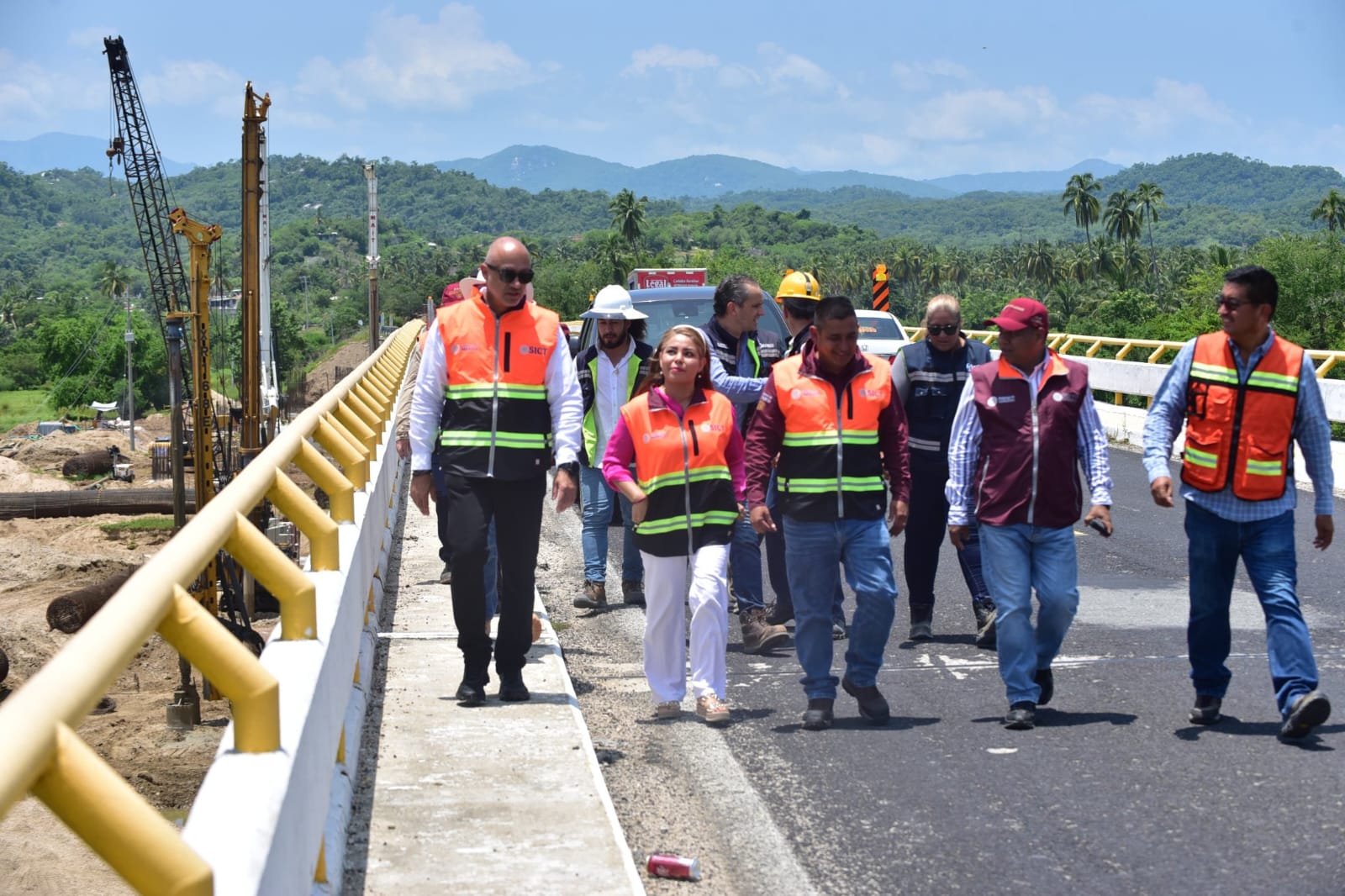 Secretario Esteba constató los avances de construcción de este eje prioritario