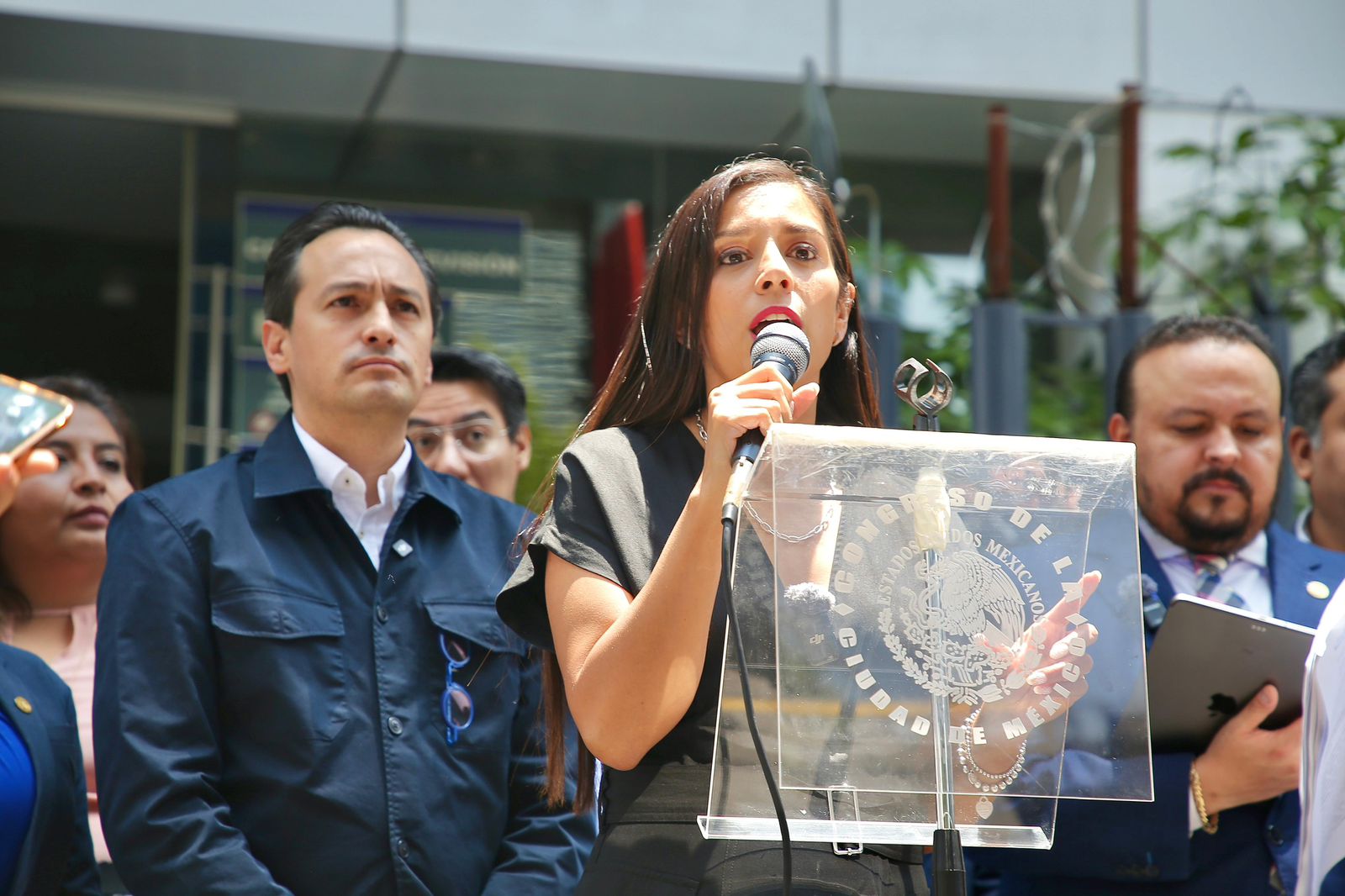 Presenta PAN-CDMX amparo contra Bando 1 de Clara Brugada