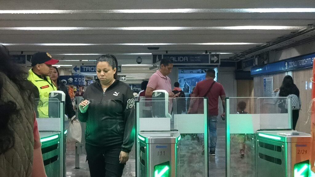 6afe8a71-35d6-4e60-9ff0-6313489f4f12