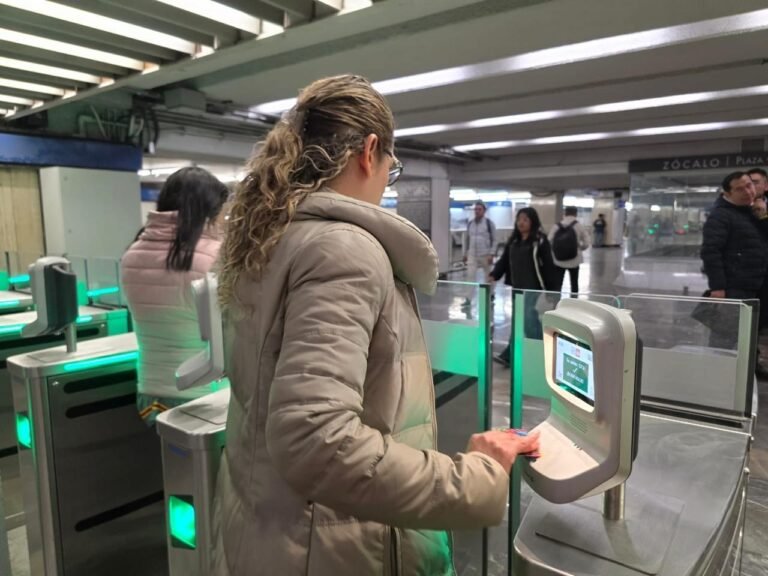 6e046a7f-7625-48e3-99ee-d303e66a6a83