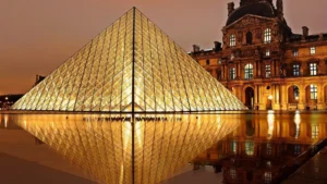 El Louvre puso su colección completa en internet: medio millón de obras a un clic de distancia
