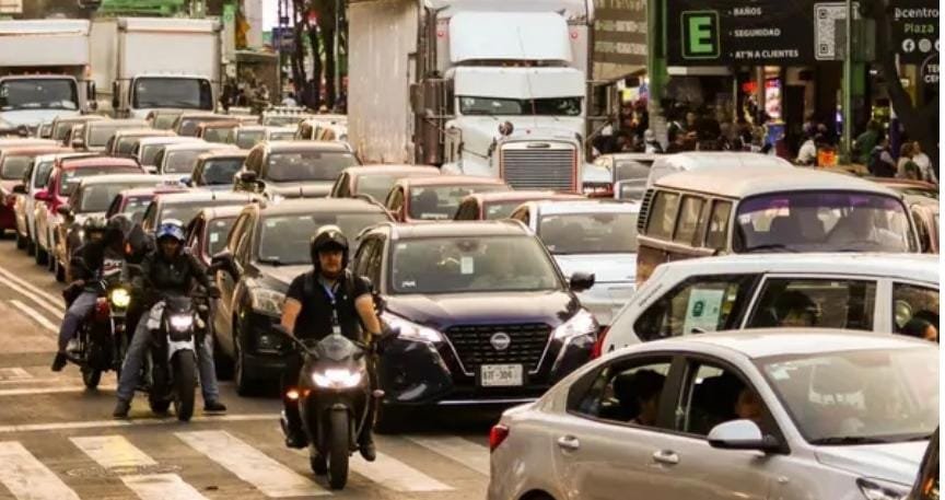 hoy no circula 11 de marzo 2026