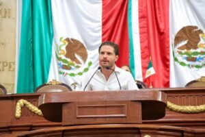 Martin Talayero propone sancionar las ventas de mascotas