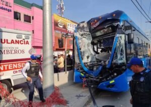 choque de trolebus en edomex