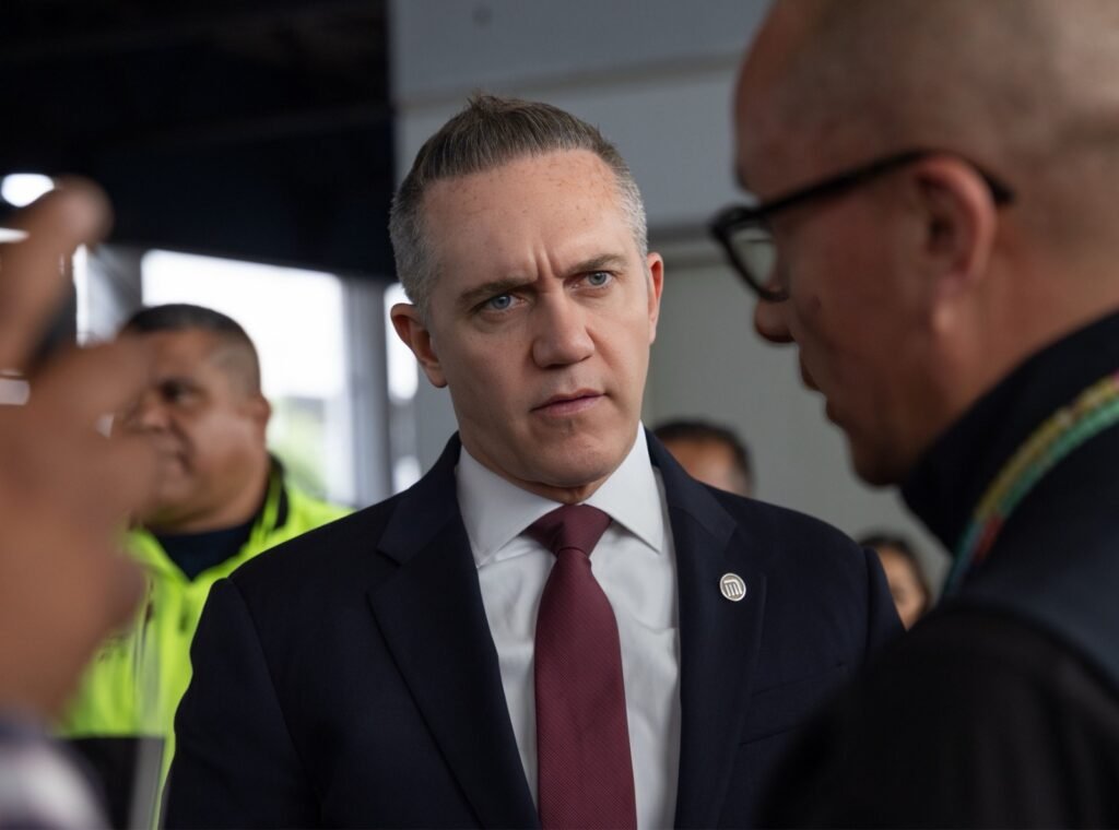 e947f81b-51a2-4d67-90a8-ec29455d70d7