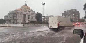 lluvia en cdmx acompañada de descargas electricas