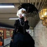 convocan a llevar atuendos de epoca en el metro
