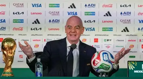gianni infantino agradece a sheinbaum