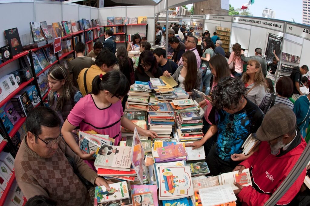 22 edicion del gran remate de libros, discos y peliculas