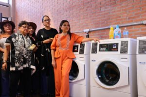 Clara Brugada inaugura utopia