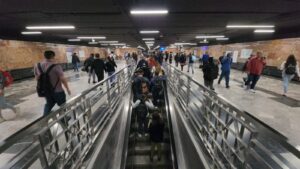 Metro escaleras