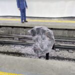 paraguazos en el metro detienen el servicio hasta 5 minutos