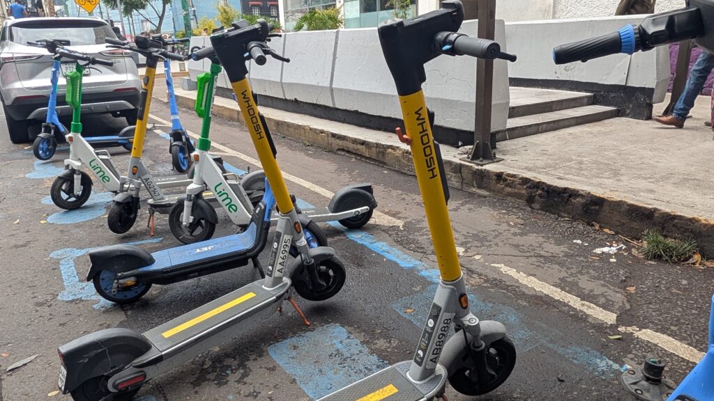 scooters electricos en la ciudad de mexico