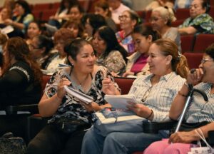 IECM fortalece liderazgo de mujeres de las COPACO para prevenir violencia