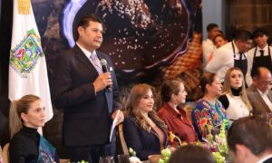 El gobernador Alejandro Armenta Mier destacó el legado de cocineras tradicionales y artesanales