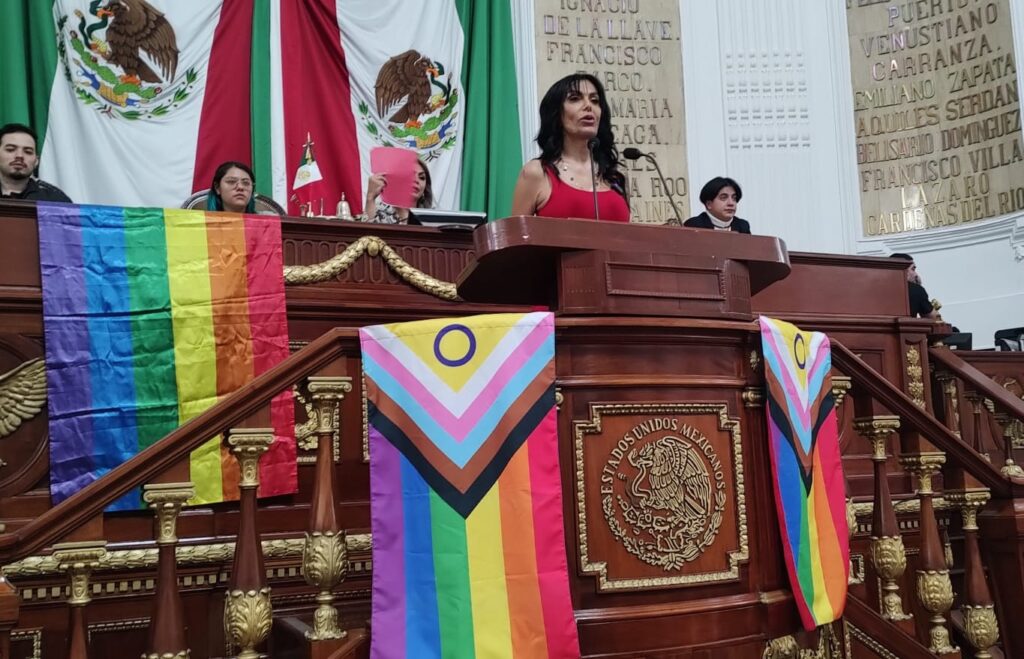 Diana Sánchez con las minorías