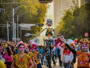mega procesion de catrina